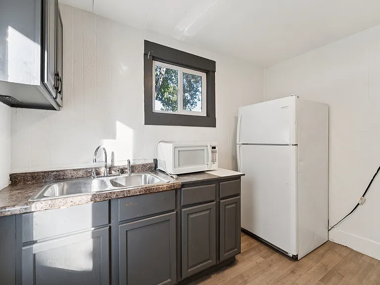 3814 S 24th St #3 — Photo 6