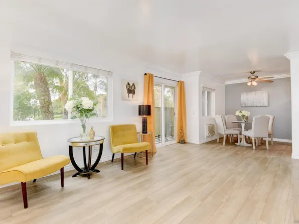 194 Avenida Descanso Unit A, Oceanside, CA 92057