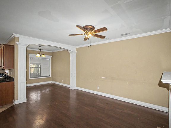 5th image of 63 Orchard Ln