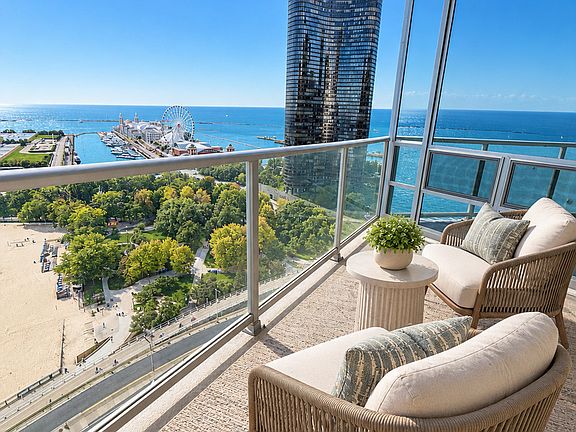 3rd image of 600 N Lake Shore Dr APT 2011