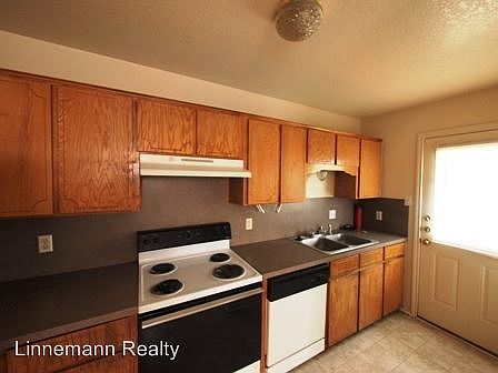 5th image of 1202 Industrial Blvd APT D