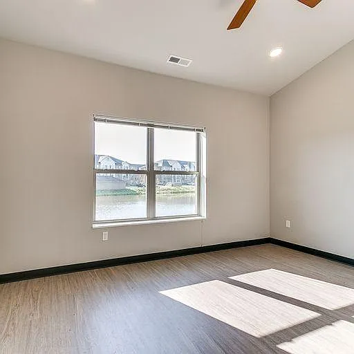 Additional Bedroom