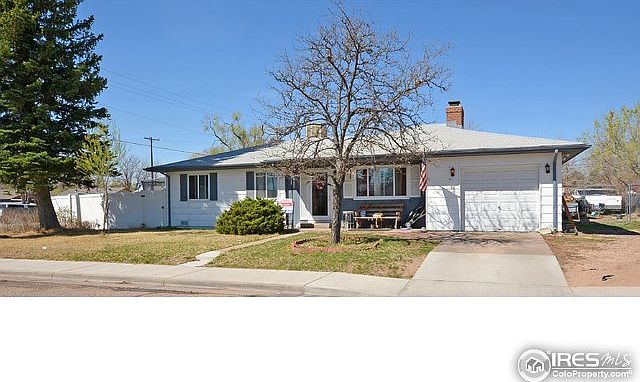 Ranch with 4 bedrooms