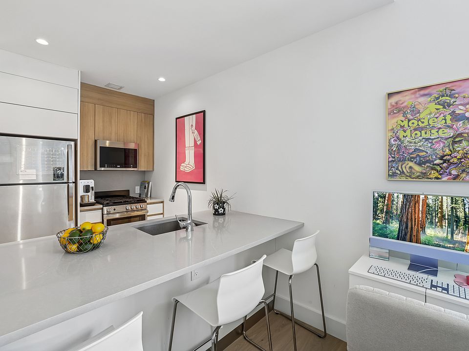 1st image of 393 Weirfield St #406