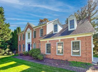 45 Bellchase Ct, Pikesville, MD 21208