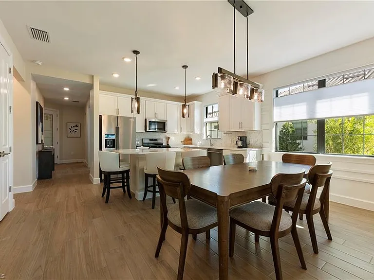 11929 Sacra Pl — Photo 10