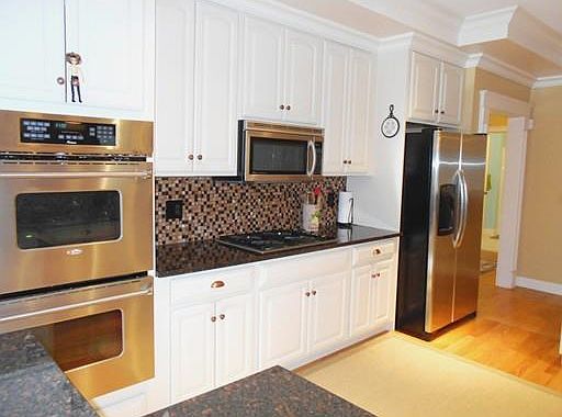 5th image of 90 Crickett Cir #90