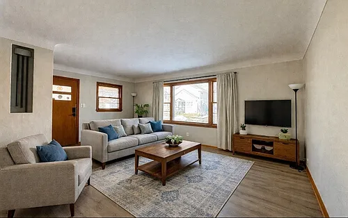 2072 Mohawk Ave Photo 1