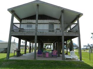 811 County Road 209, Sargent, TX 77414