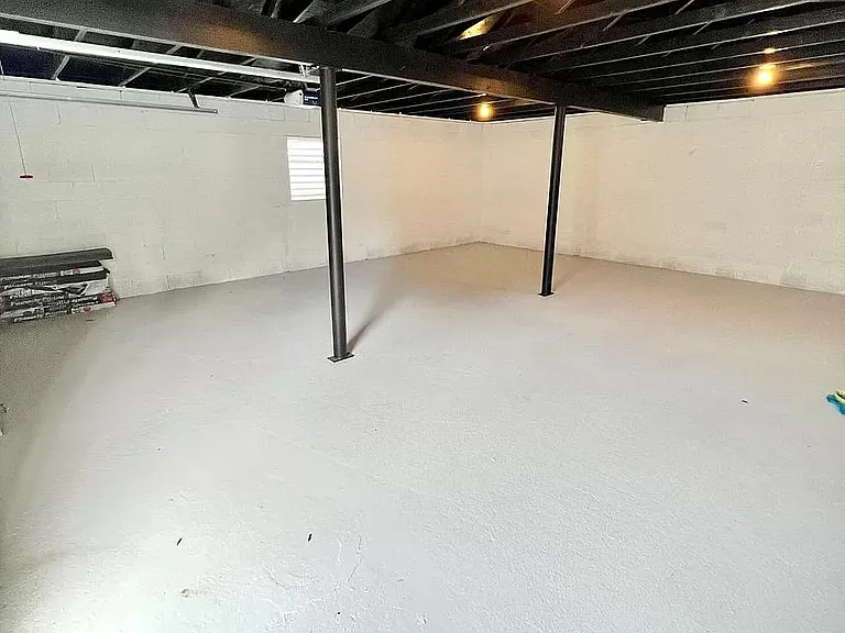 713 Cypress Dr — Photo 31
