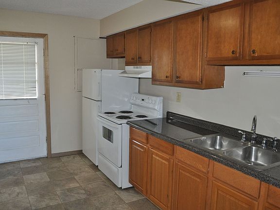 3rd image of 2101 Clarkview Dr APT 132