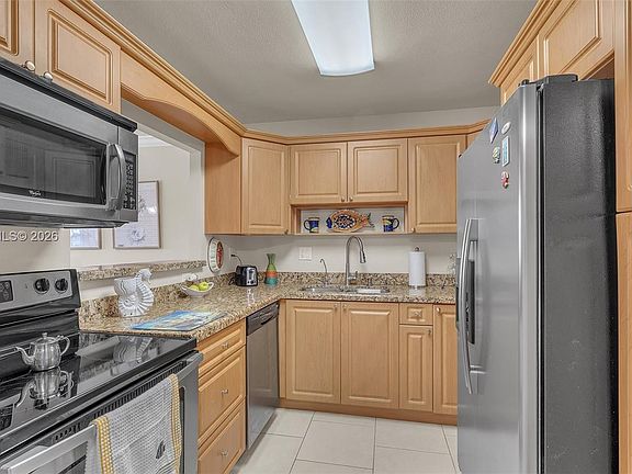 3rd image of 3180 S Ocean Dr APT 322