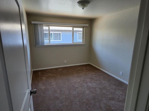 4th image of 1235 Cortez Dr #7