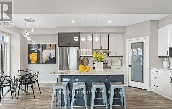 4th image of 3557 Colonol Talbot Rd #3