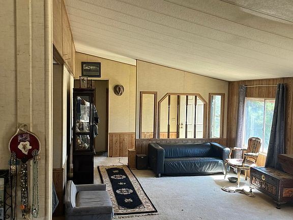 2nd image of 10247 E Avenue S
