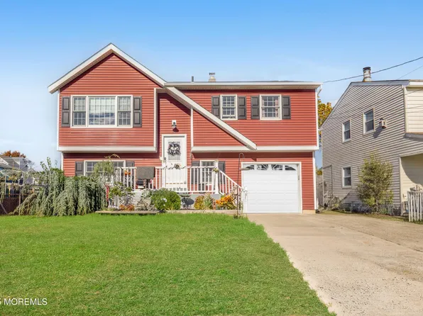 31 Monmouth Avenue, North Middletown, NJ 07748