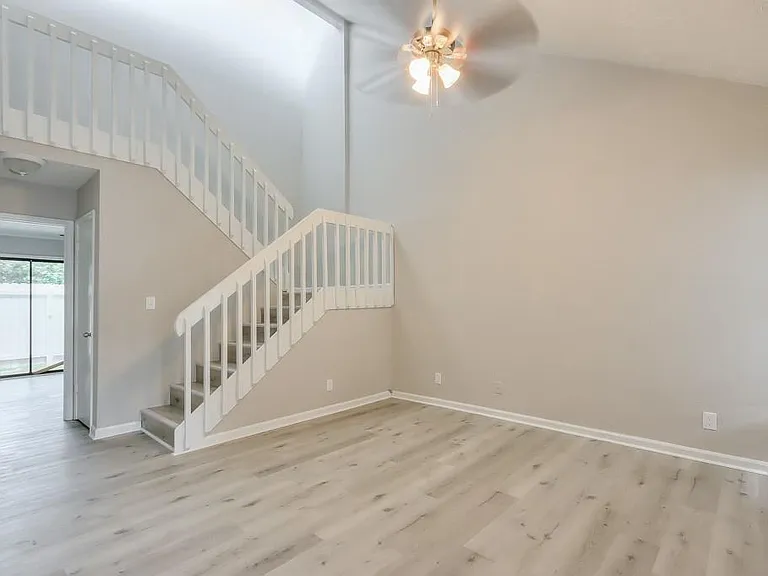 1627 Homestead Trl #1 — Photo 6