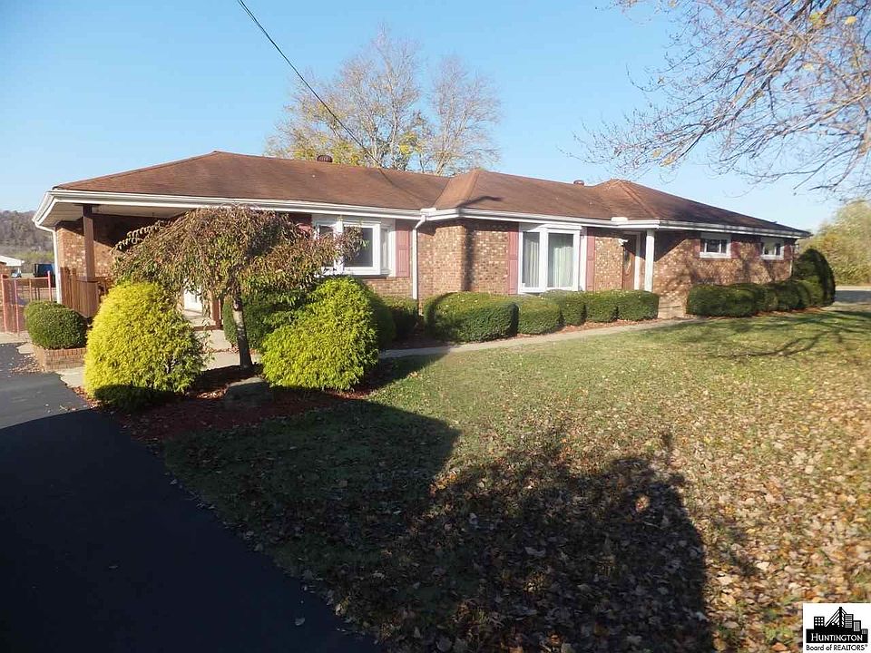 1st image of 2911 Gallia Pike