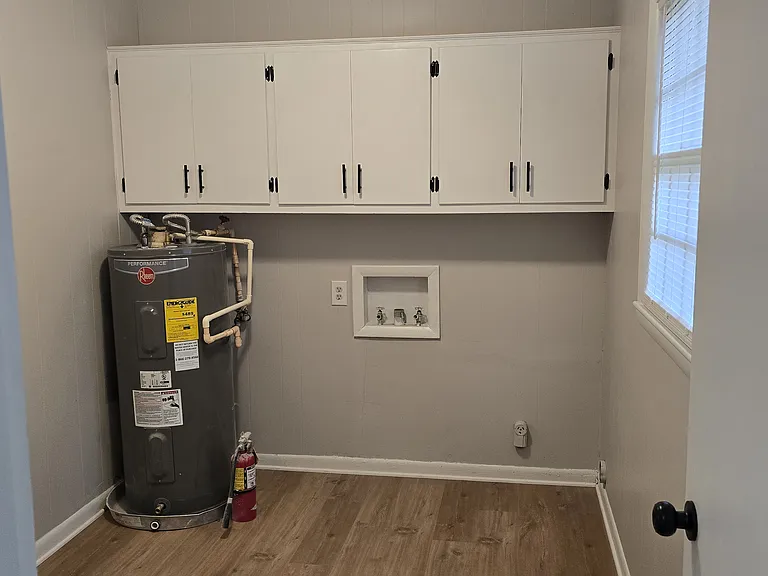 1210 Arbor Ave SW — Photo 11