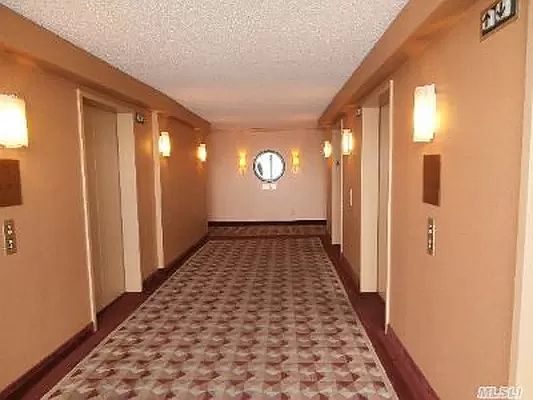 5th image of 20-40 Shore Blvd #14