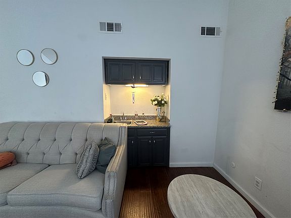 3rd image of 9717 Summerwood Cir