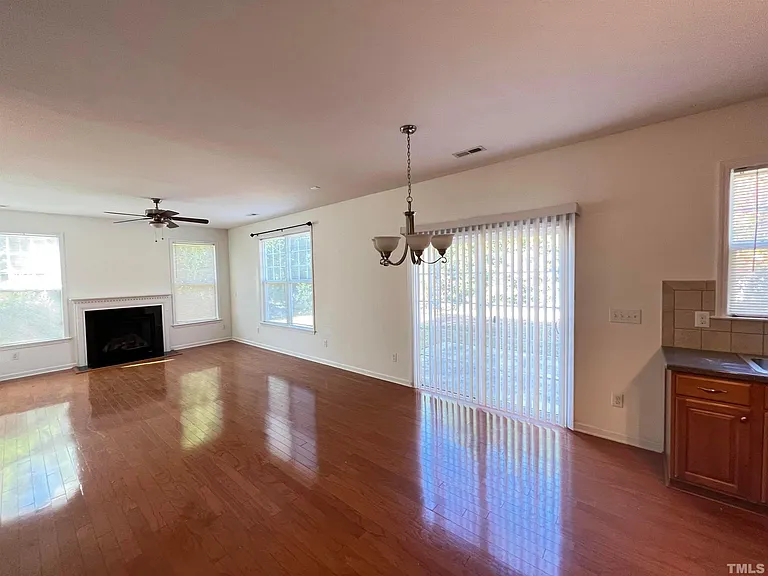 3113 Sentinel Ferry Ln — Photo 4