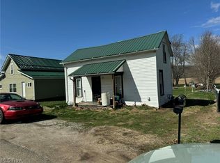 110 W Arch St, Port Washington, OH 43837