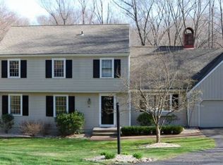 91 Carriage Dr, Southbury, CT 06488