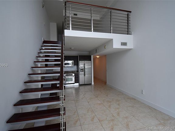 3rd image of 41 SE 5th St #15BR06