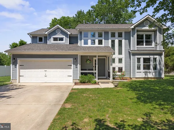 29 Chelsea Rd, Mount Holly, NJ 08060