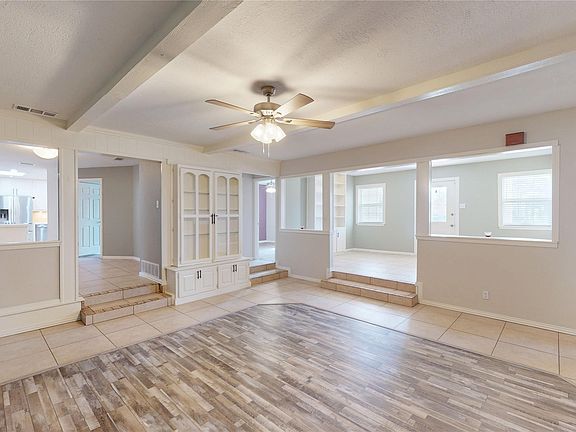 5th image of 6920 Westover Dr