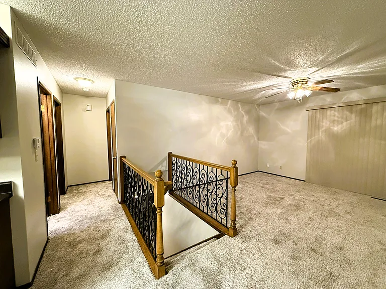 1325 N Denene Ln — Photo 14