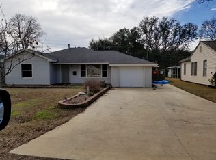 3129 Taft Ave, Groves, TX 77619