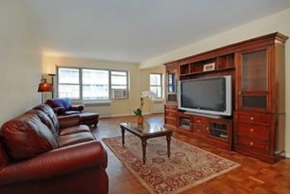 Sold by Douglas Elliman | media 13