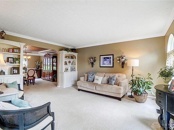 5th image of 7512 Providence Woods Ct