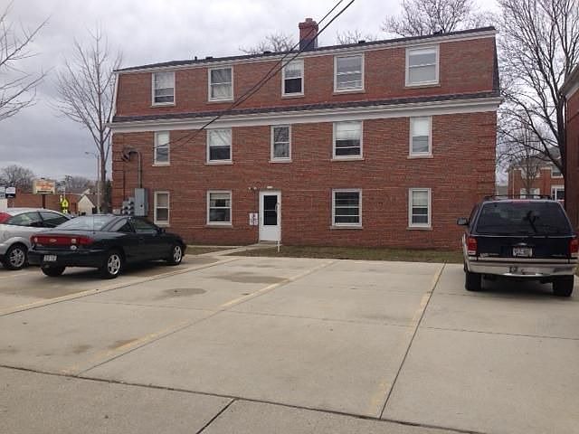 2nd image of 9004 W North Ave