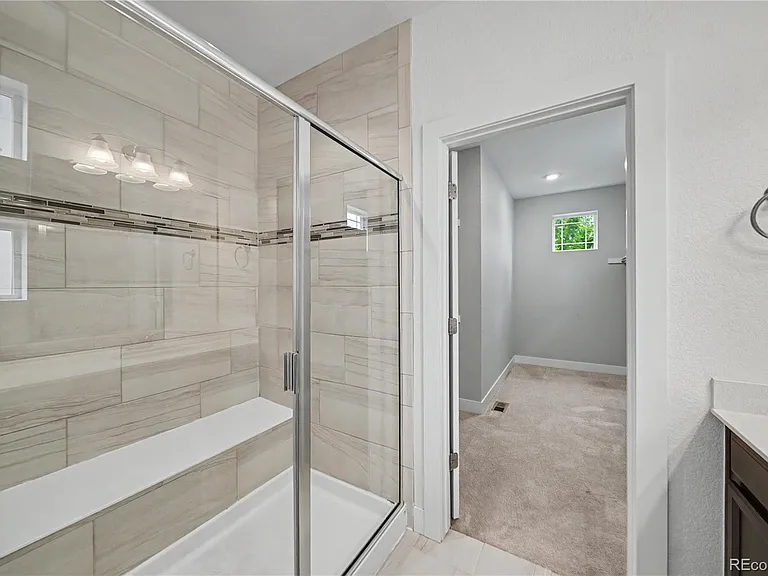 4937 S Addison Way — Photo 8
