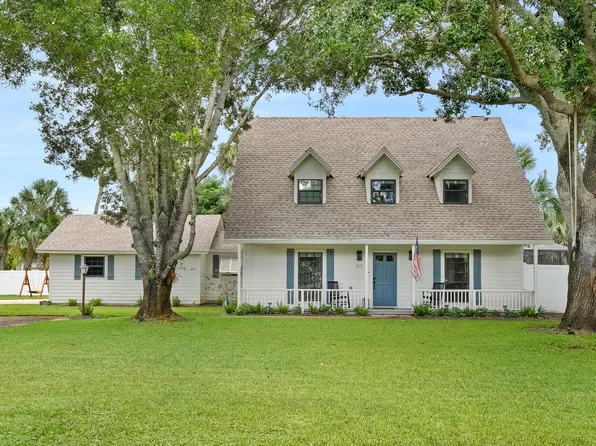 217 SE Oriole Avenue, Stuart, FL 34996