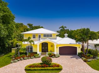 241 Bravado Ln, Palm Beach Shores, FL 33404