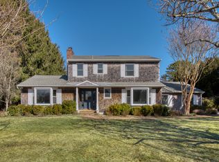59 Dundee Ln, Southampton, NY 11968