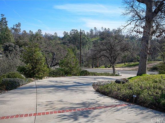 2nd image of 42221 Long Hollow Dr