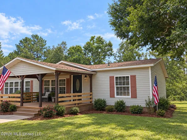 24587 Willow Ln, Gulfport, MS 39503