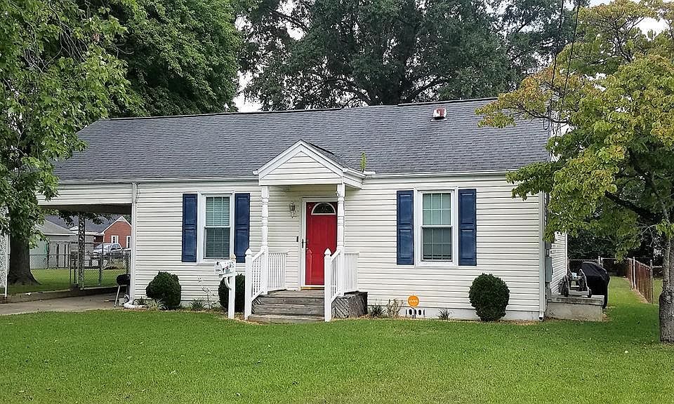 1st image of 1214 Carolina St