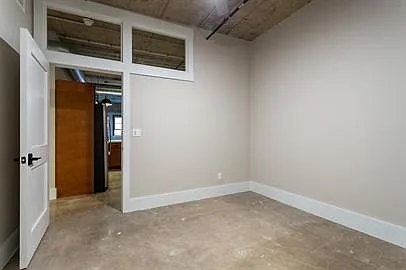 Kretschmer Lofts — Photo 28