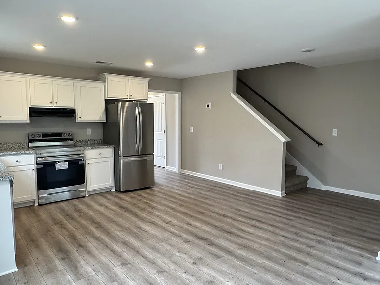 215 Mountaindale Dr — Photo 10