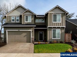 808 River Ave, Brownsville, OR