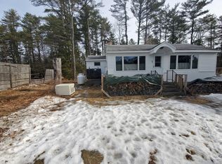 84 Sawyers Island Rd, Boothbay, ME 04537