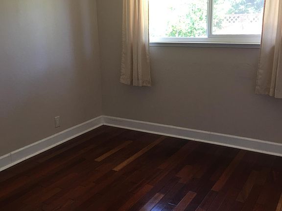 5th image of 785 W Latimer Ave