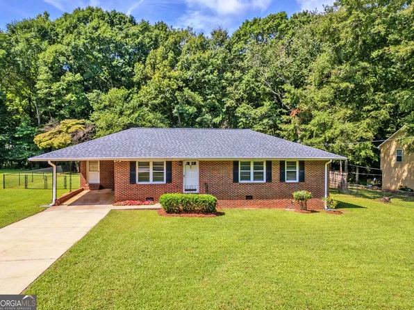 155 Freeman Cir, Athens, GA 30601