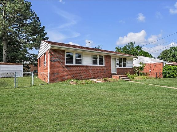 2nd image of 416 Keith Ct